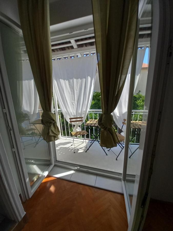 ラブ Sobe Sotic Bed & Breakfast エクステリア 写真